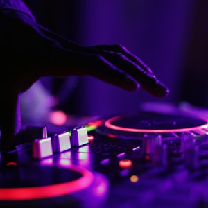 03 151-Avicii vs. DJ Snake - Propavicii( Mash up Mix)酒吧套曲歌路 [美金BMP150]